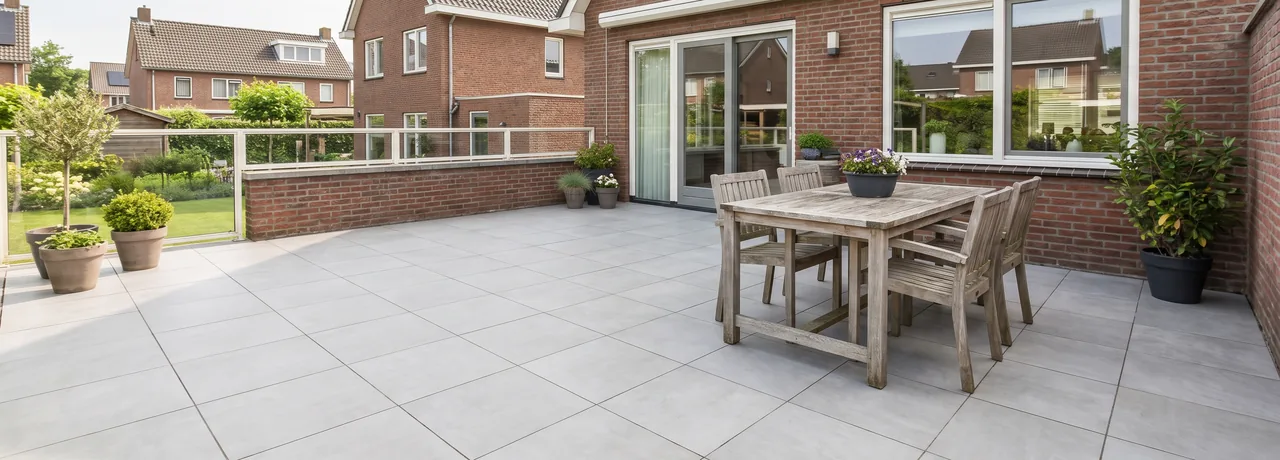 Dakterras tegels leggen